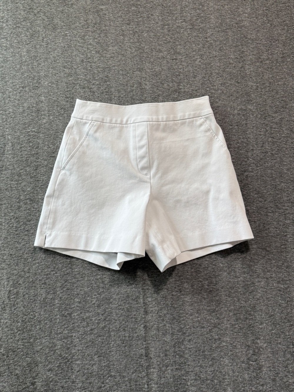 SPANX Women's On-the-Go 6" Shorts Classic White 20375R Ultimate Opacity Size XS
